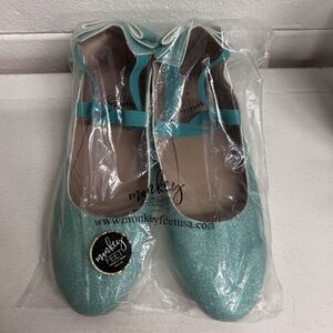 Monkey Feet Mommy Robin Egg Blue Back Bow Cross Over Ballet Flats Sz 42 NEW NWT